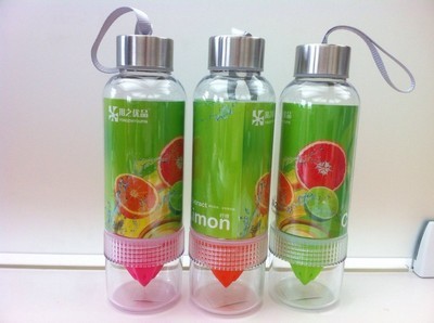 【檸檬杯】?jī)r(jià)格,廠家,圖片,運(yùn)動(dòng)水壺、折疊水袋,臺(tái)州市黃巖凌志塑料廠-